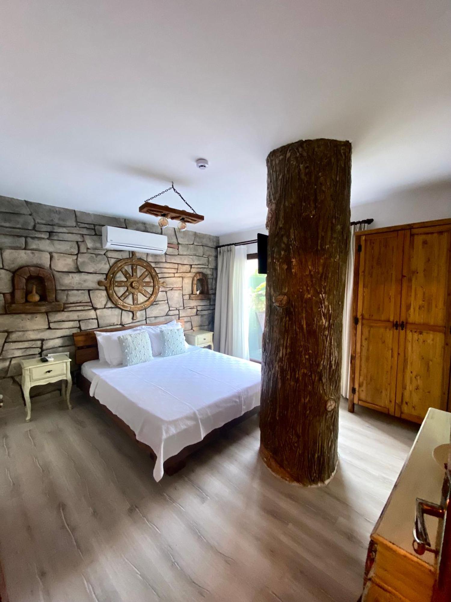 Çeşme Pupa Alacati Butik Otel מראה חיצוני תמונה